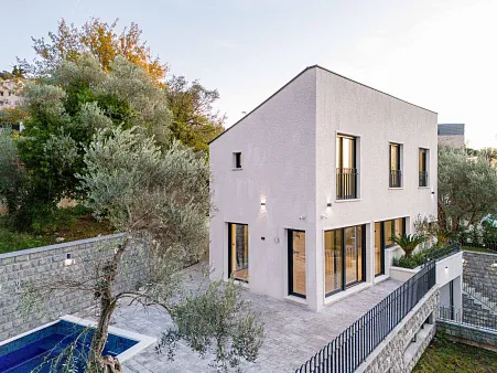 Luxury Villa for Sale in Kamenovo